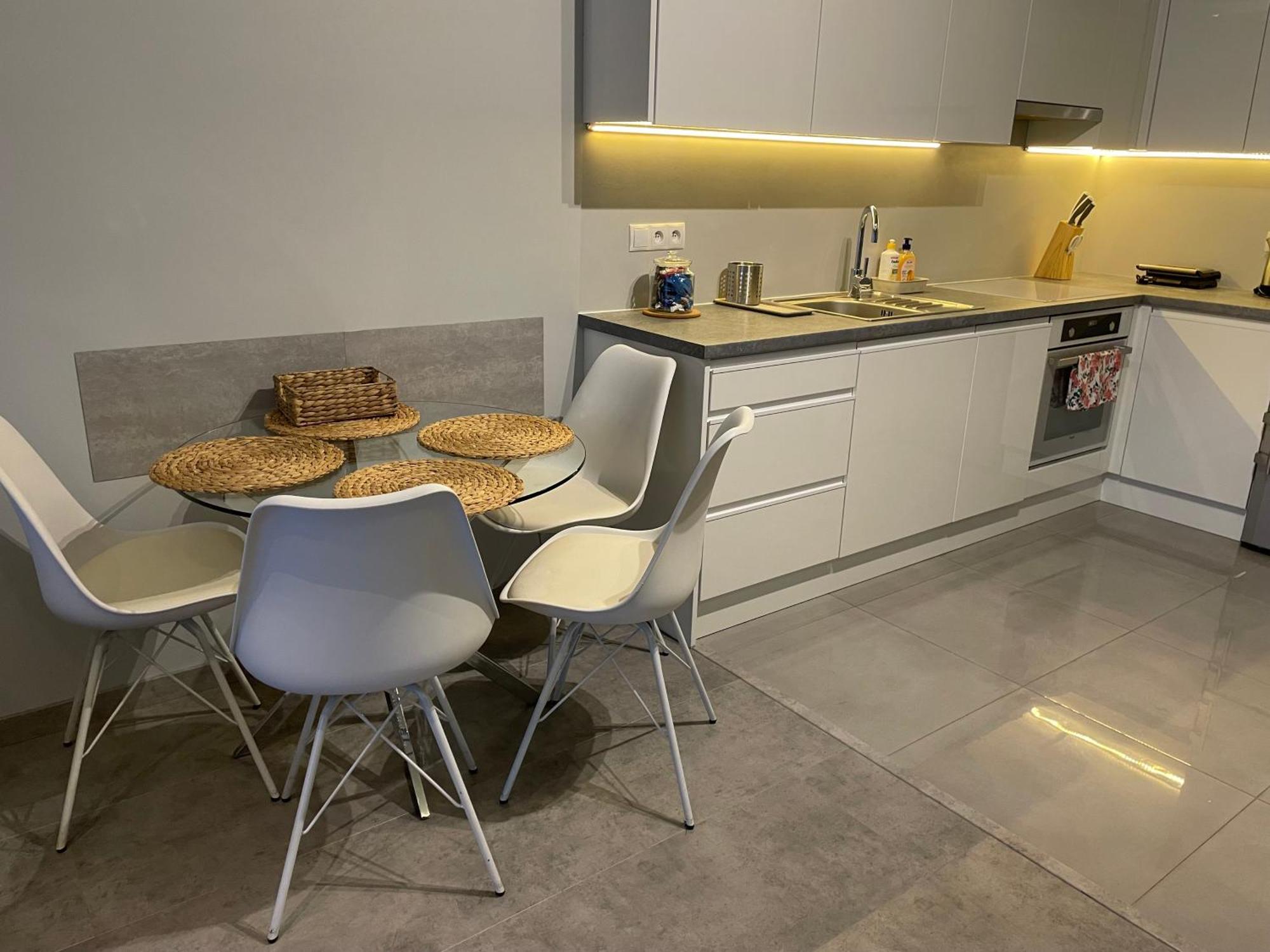 Wenecjanska Comfort Apartment, Free Parking, Self Check-In 24H Poznan Exterior foto